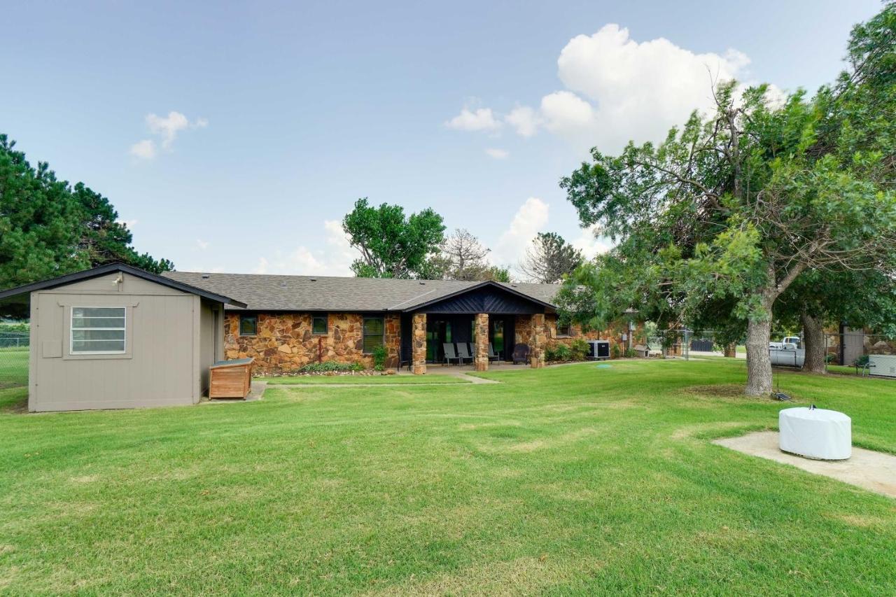 Spacious Country Home Near Ft Sill And Medicine Park Lawton Exterior photo
