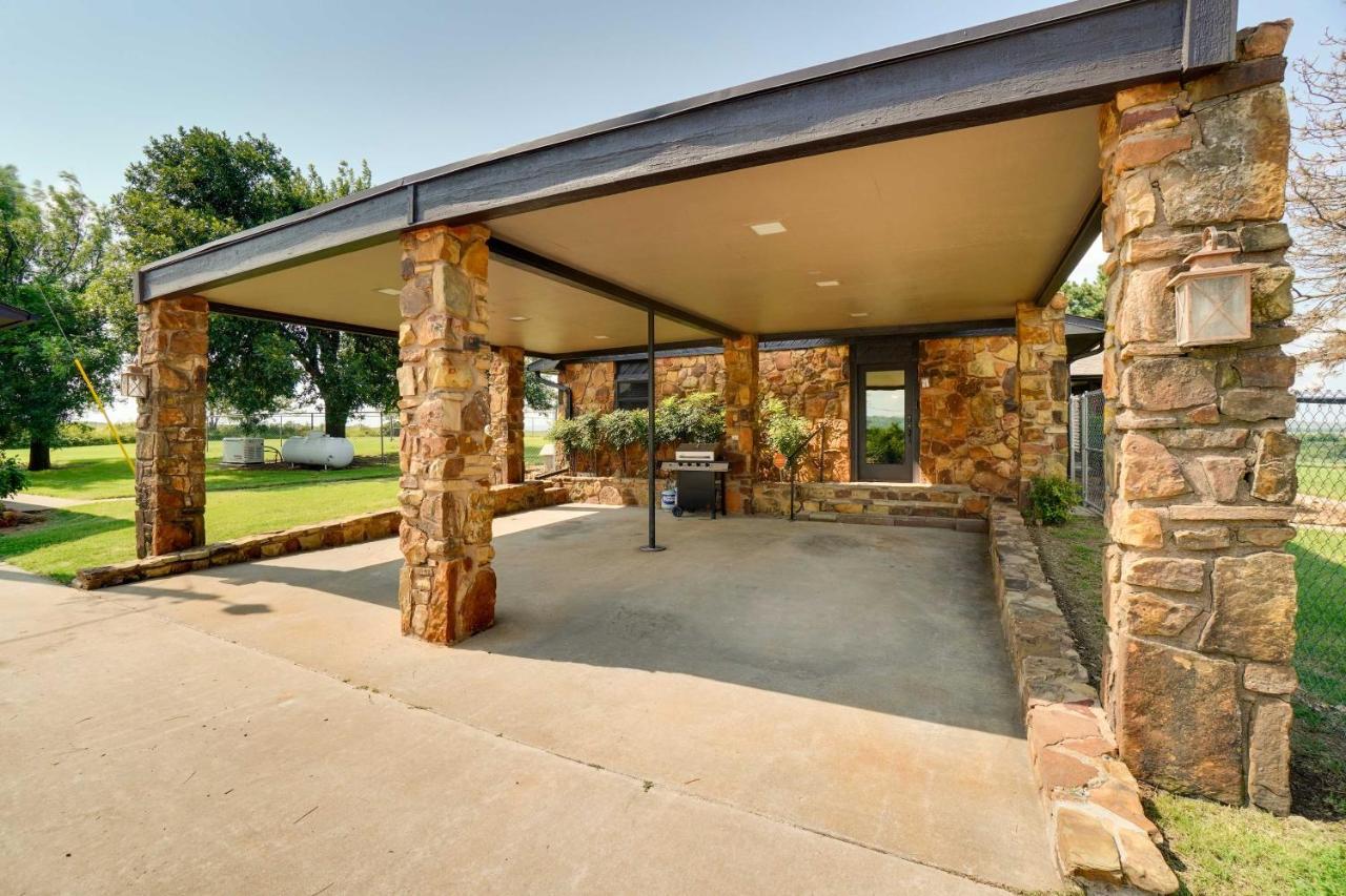 Spacious Country Home Near Ft Sill And Medicine Park Lawton Exterior photo